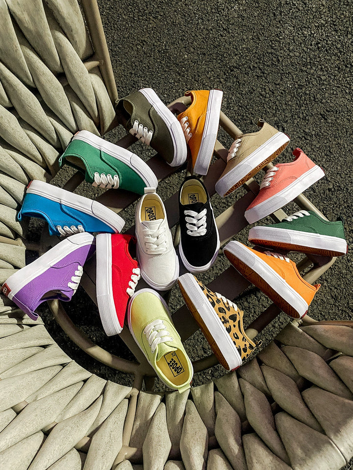 PREORDER: Kid's Canvas Lace-up Shoes 11.9.25