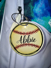 Load image into Gallery viewer, Circle Ball Bag Tag
