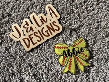 Load image into Gallery viewer, Bow Ball Bag Tag
