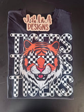 Load image into Gallery viewer, Checkered Star Tiger
