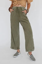 Load image into Gallery viewer, PREORDER: Tulia Palazzo Pant 11.23.25

